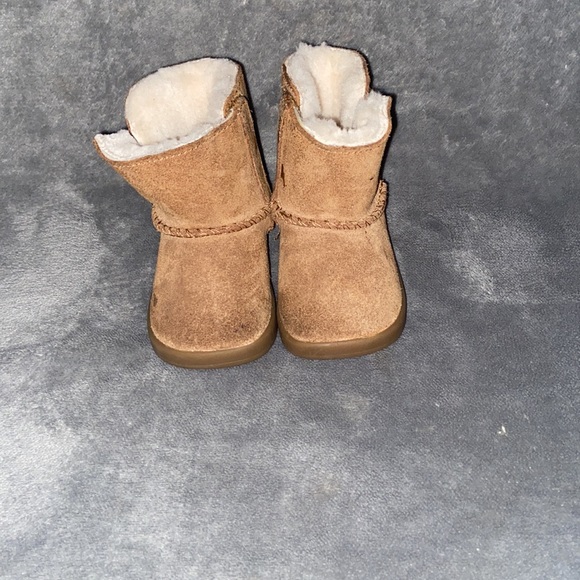 UGG Keelan Boot Babies Size 2/3 6-12 Months - Picture 2 of 10